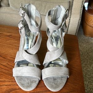 Carlos by Carlos Santana block heel